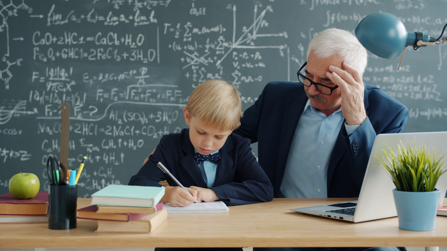 Top Tips to Choose the Right Math Tutor for Your Child